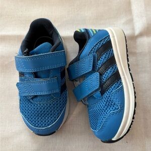 New adidas sneakers shoes double Velcro blue strap running stripe 6 toddler kids